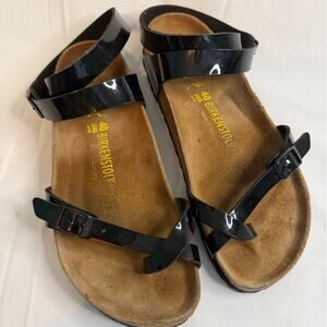 Birkenstock Yara Patent Black Sandals Size 9 EU 40 Women's